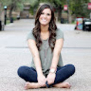 Meet your Posher, Courtney